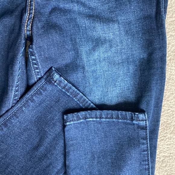 Hollister Jeans - Picture 4 of 6